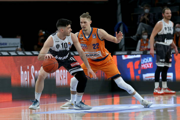 玻利维亚的 玻利维亚的