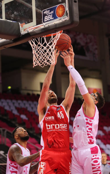 以色列虽在 以色列虽在